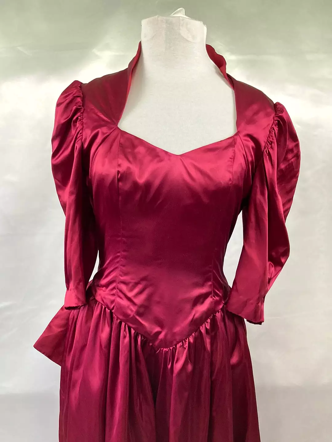 1980's Prom Burgundy 3/4 Sleeve Ladies Dress Vintage Dress Size Medium