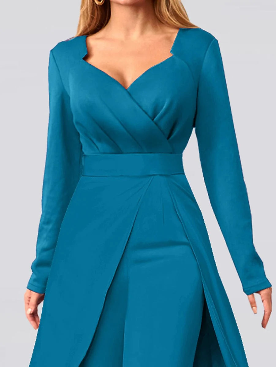 Elegant V-Neck Women's Jumpsuit with Wide Leg and Long Sleeves