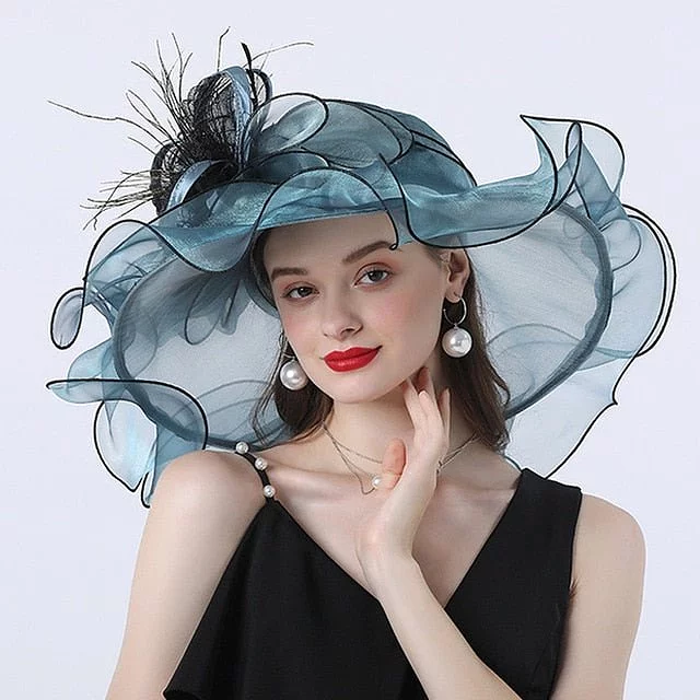 Hat Queen Phalominna (Grey and Blue)