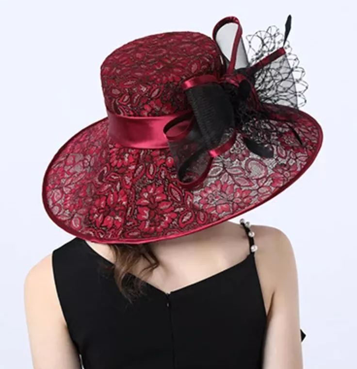 Hat Queen Santha (Wine Red)