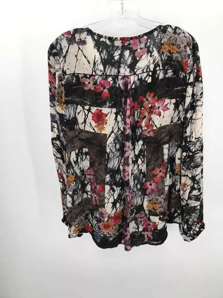 Pre-Owned Tolani Black Size Small Printed Blouse